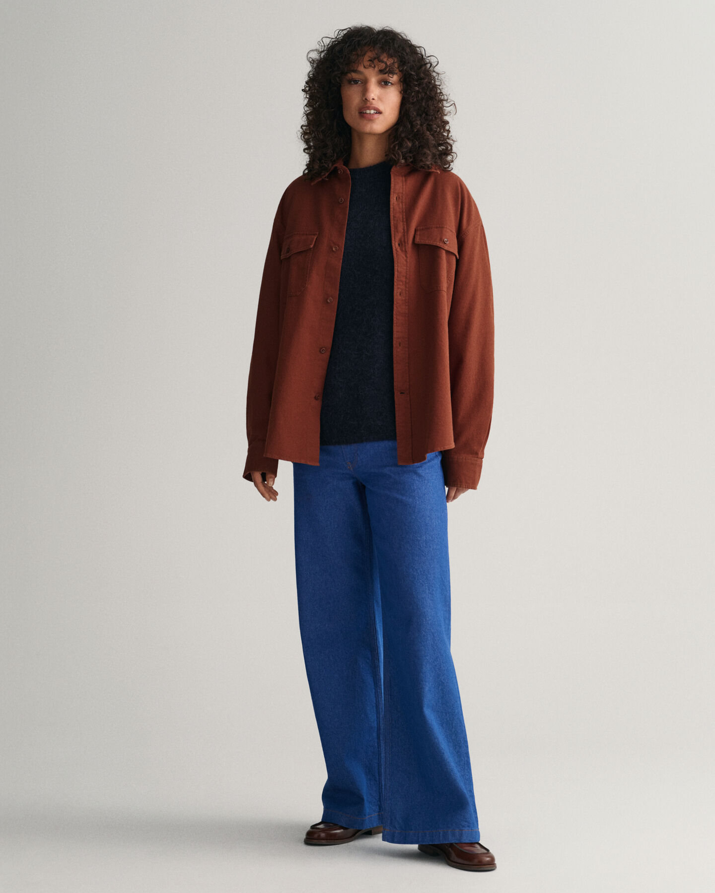 Relaxed&nbsp;fit ‑mitoitettu utility-paita