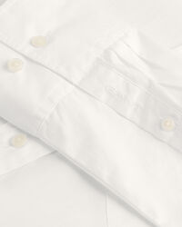 Relaxed fit ‑mitoitettu vajaamittainen paita