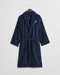 Kirjailtu kylpytakki