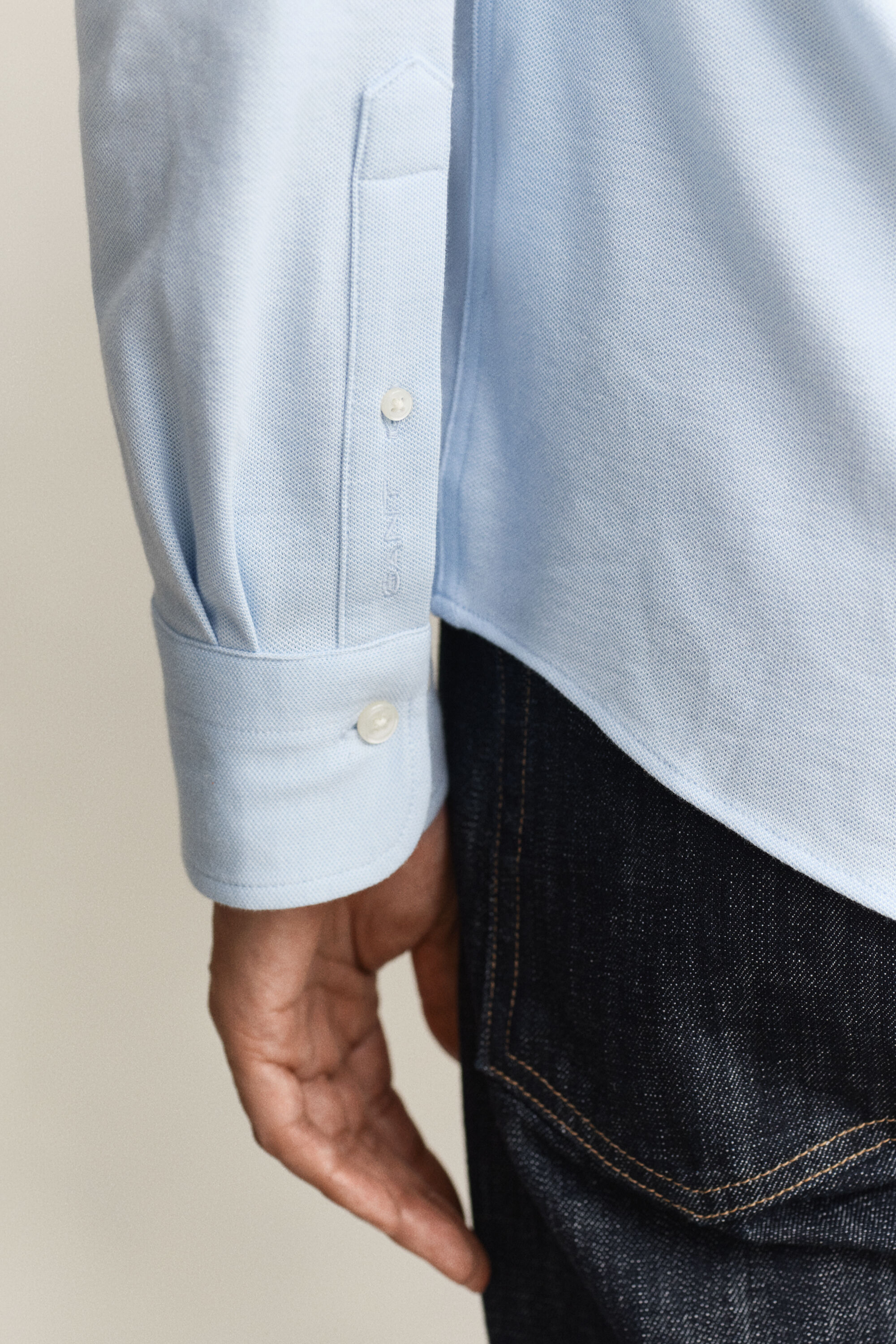 Pikeepaita joustavaa jerseyneulosta