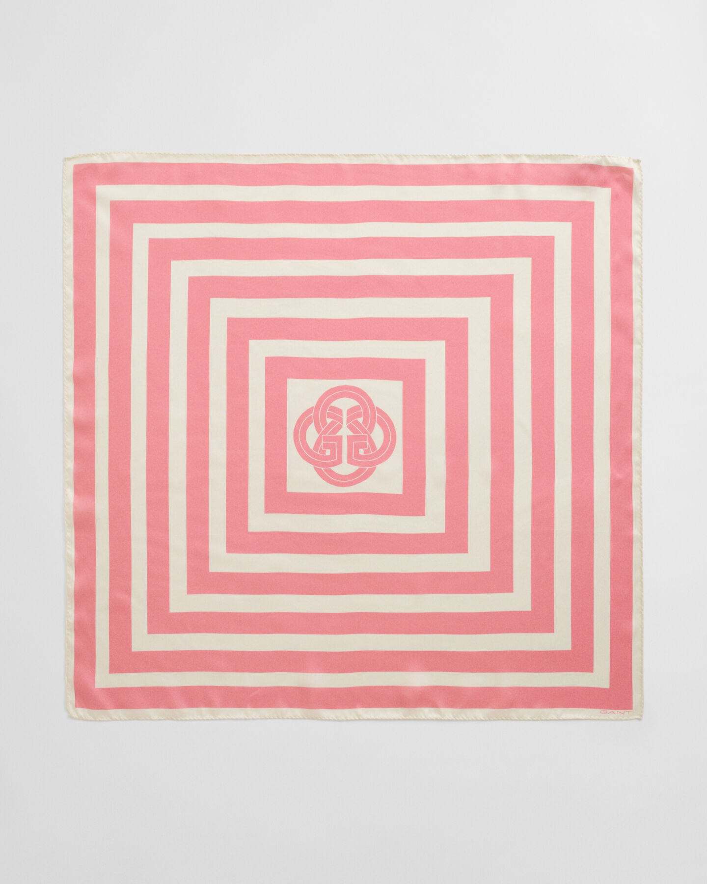 Raidallinen silkkihuivi