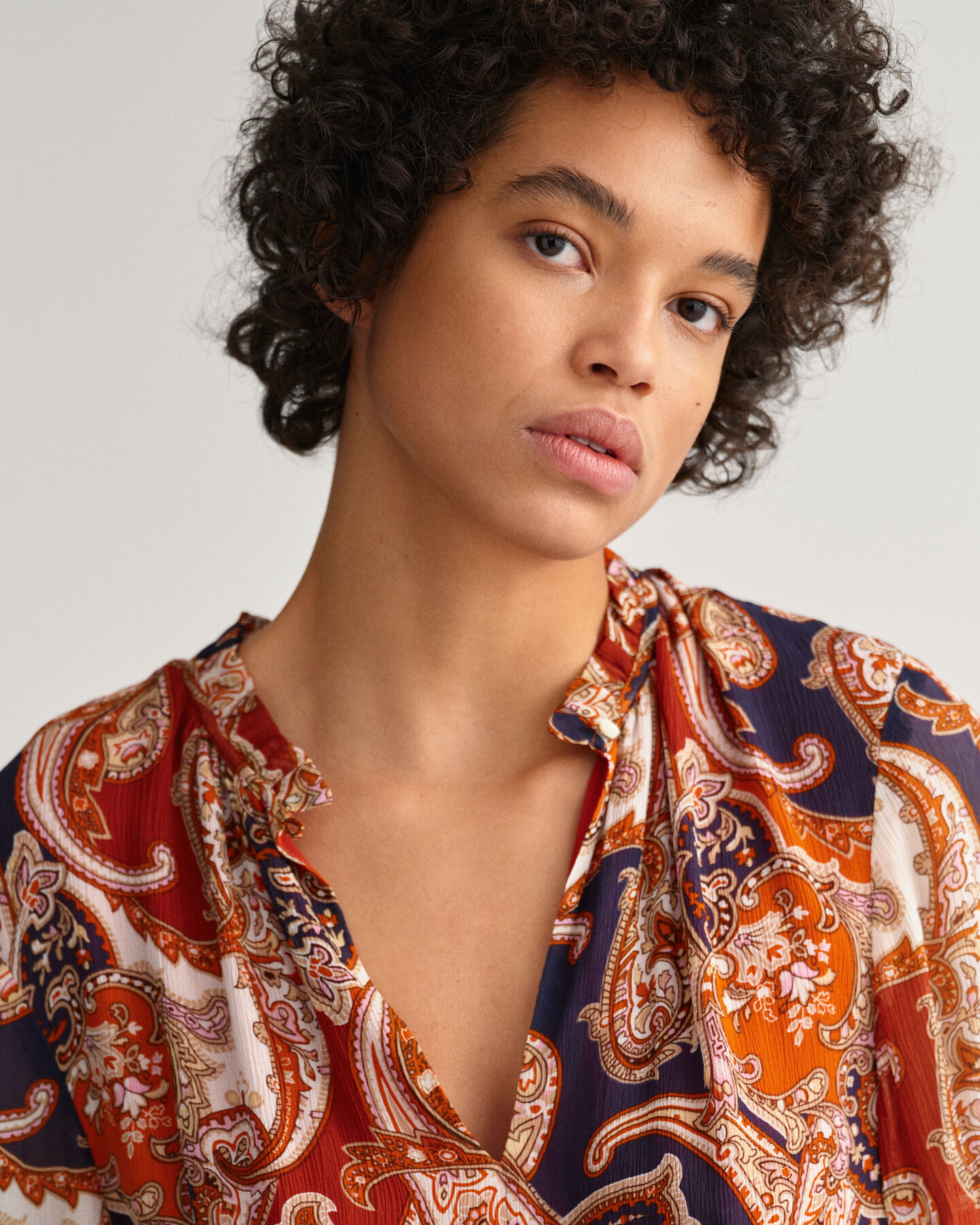 Paisley Flounce ‑maksimekko