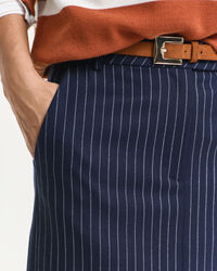 Midimittainen liituraitahame