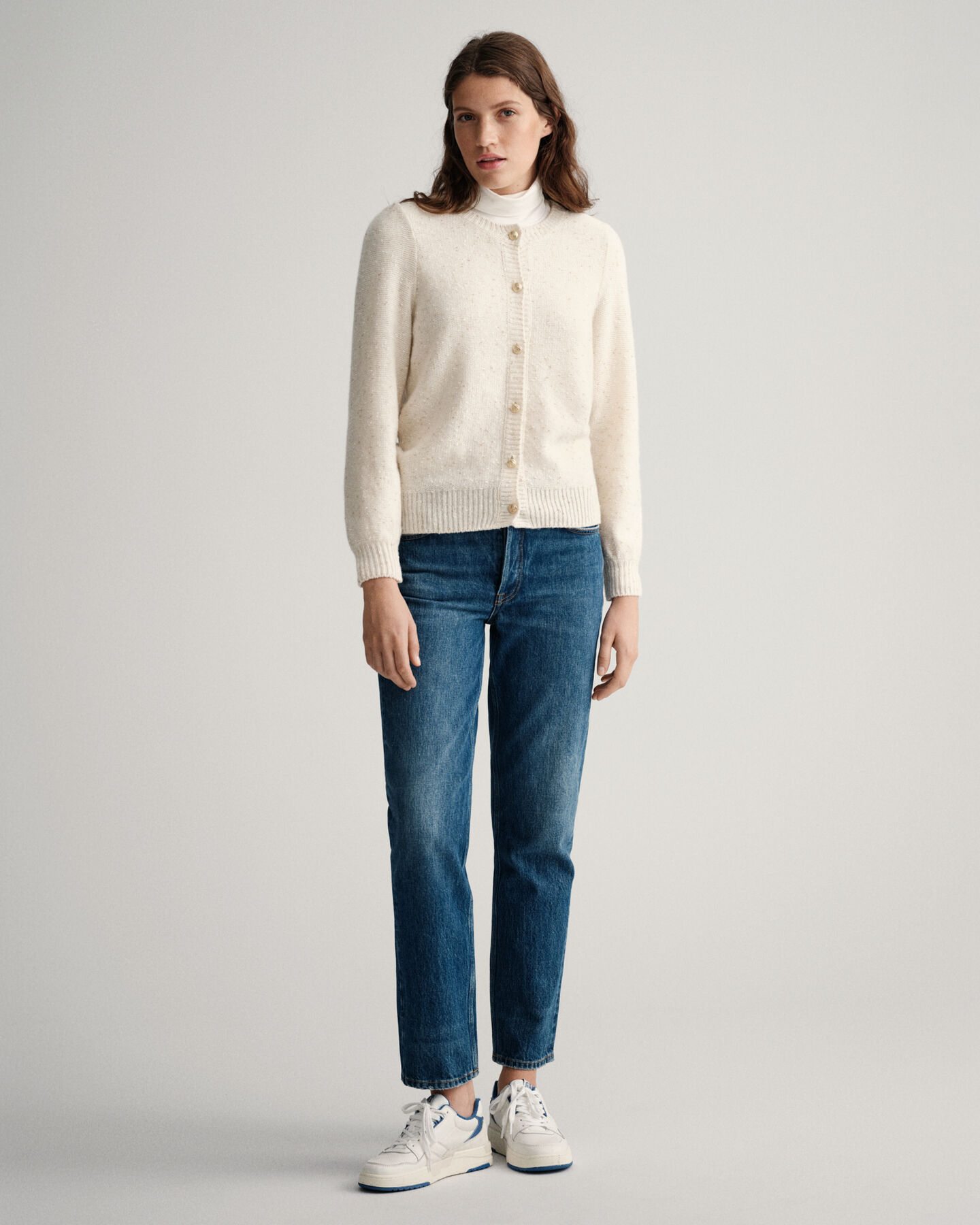 Sparkling-neuletakki, py&ouml;re&auml; p&auml;&auml;ntie