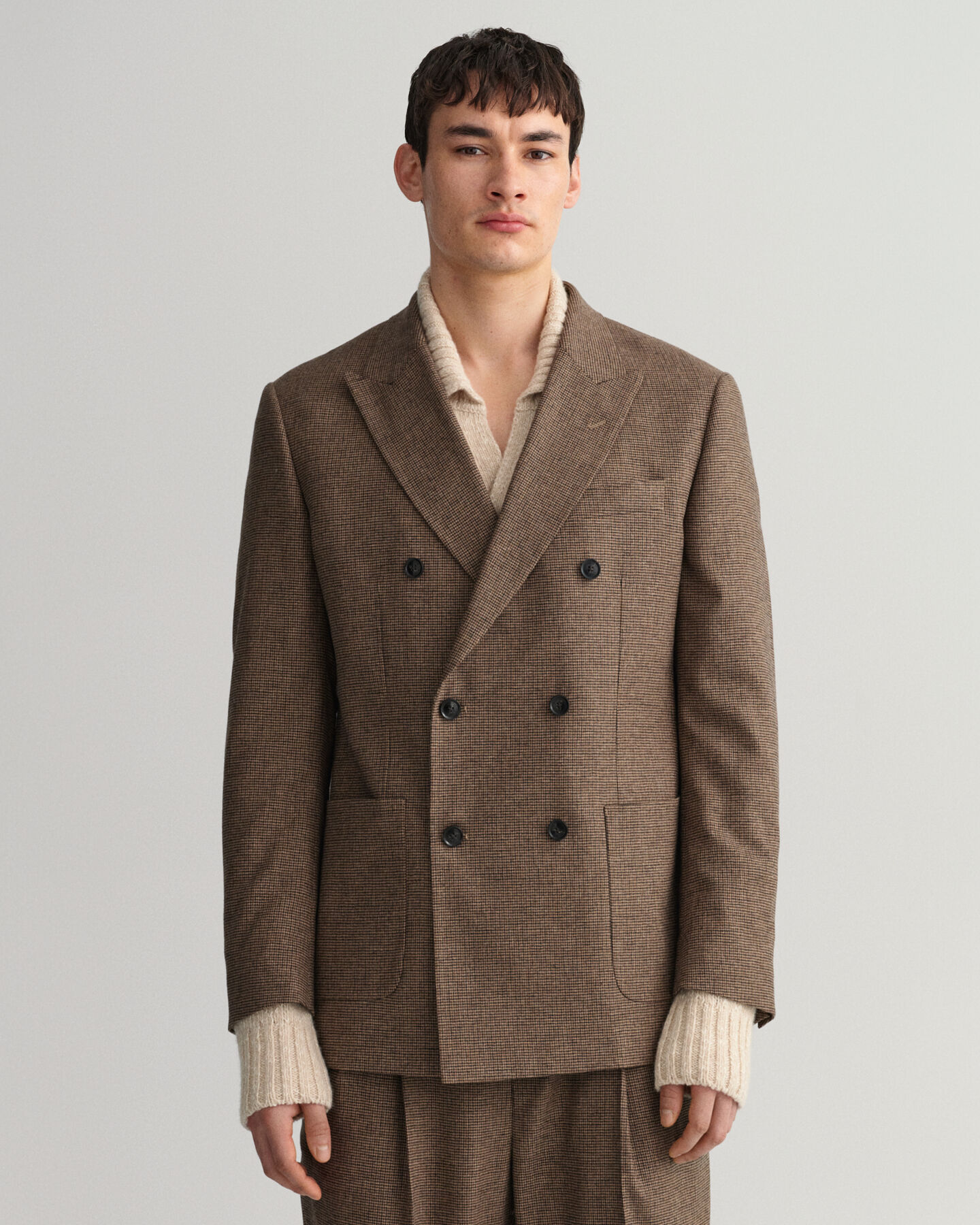 Kukonaskelkuvioinen bleiseri