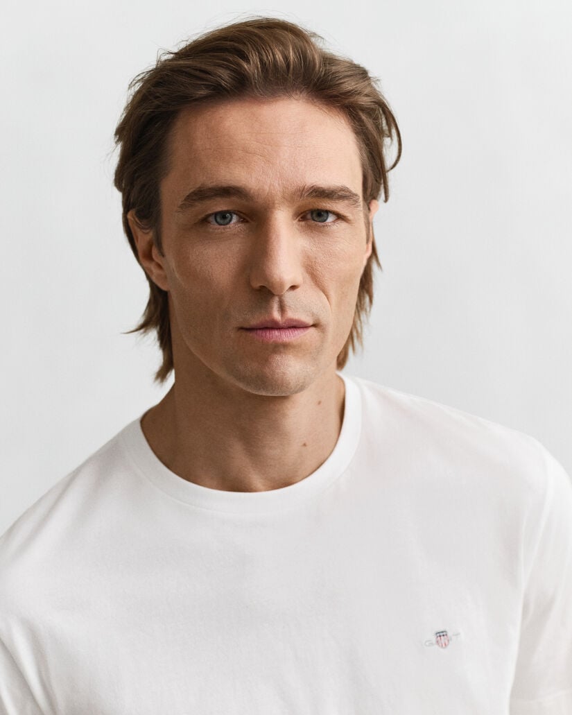 Regular fit ‑mitoitettu Shield-t‑paita