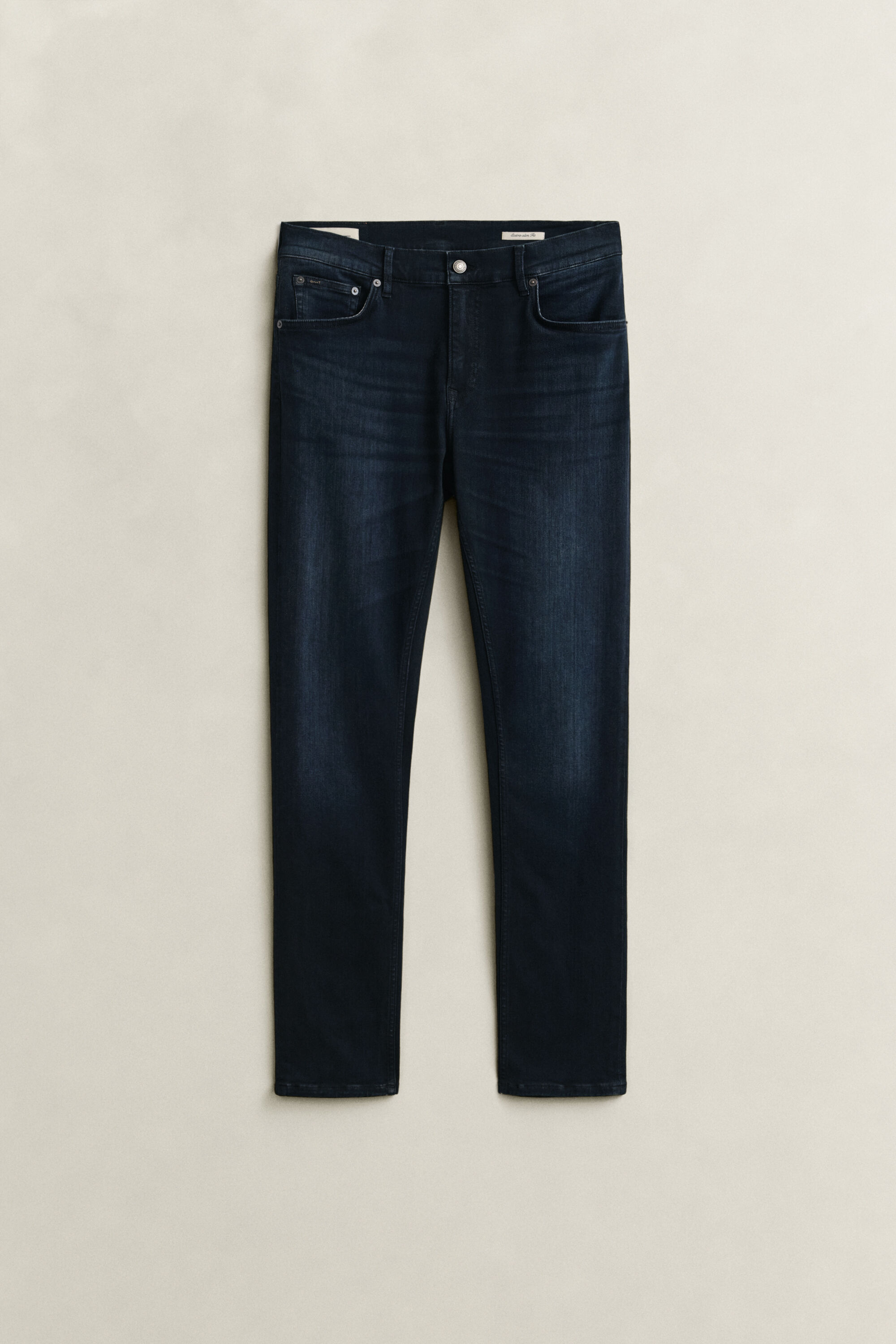 Extra slim fit ‑mitoitetut Active Recover -farkut