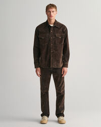 Relaxed&nbsp;fit ‑mitoitetut samettifarkut