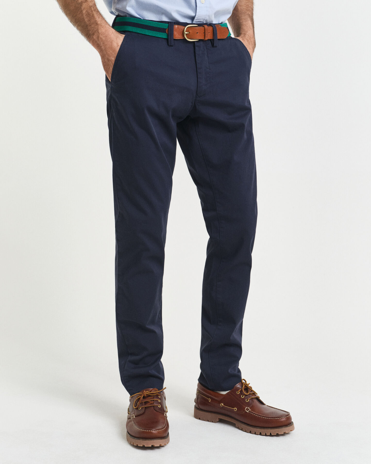 Slim fit ‑mitoitetut tvillichinot
