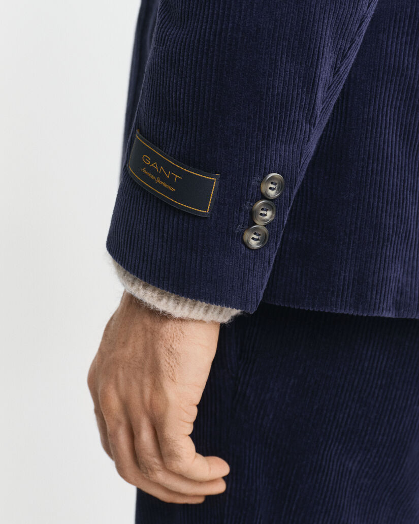 Regular fit ‑mitoitettu vakosamettibleiseri