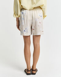 Relaxed fit ‑mitoitetut kukkashortsit