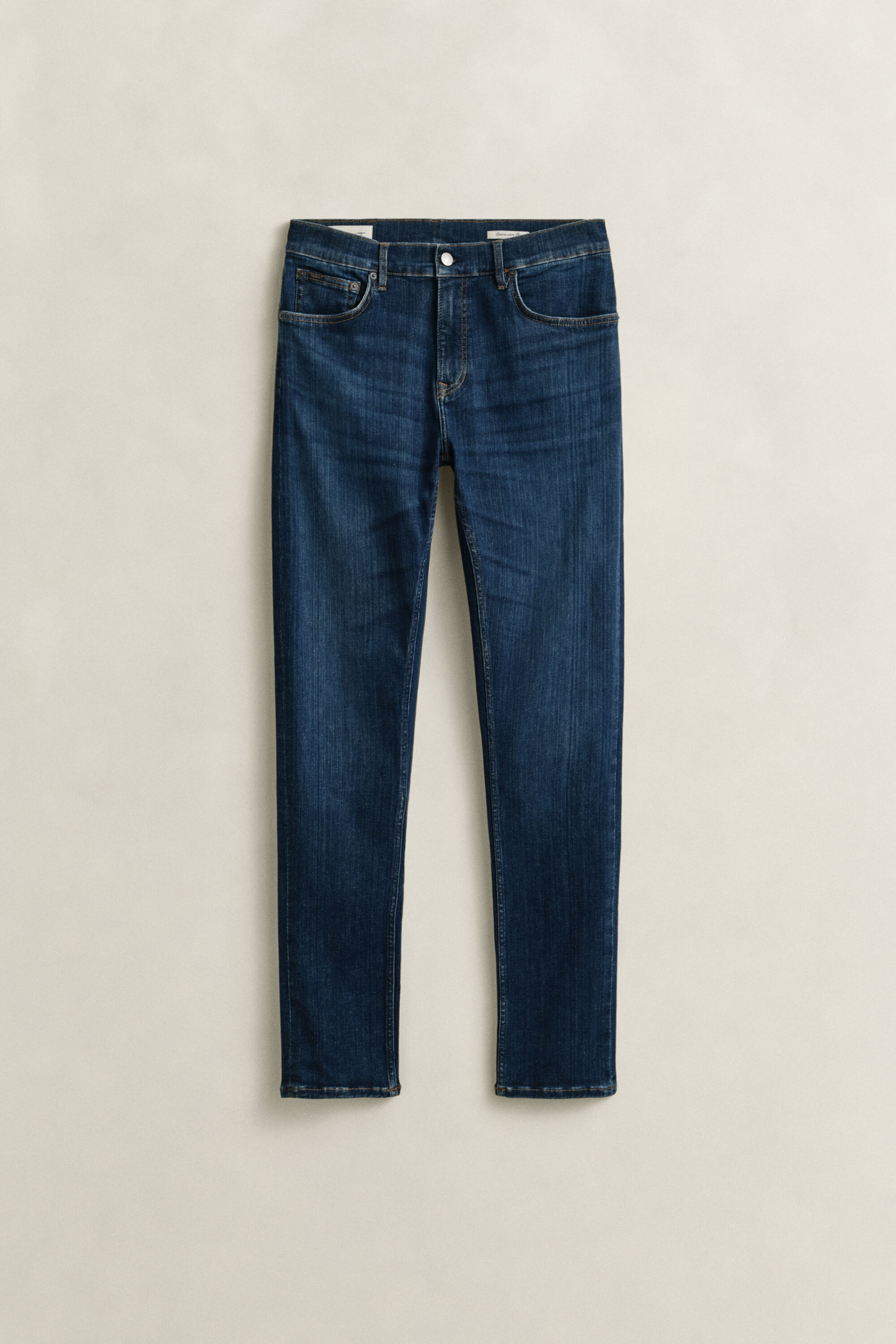 Extra slim fit ‑mitoitetut Active Recover -farkut