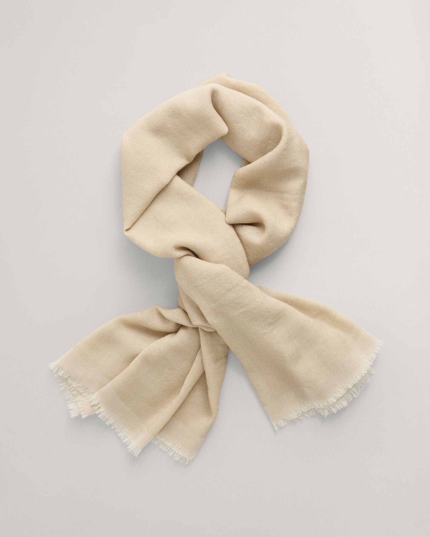 Kudottu merinovillahuivi