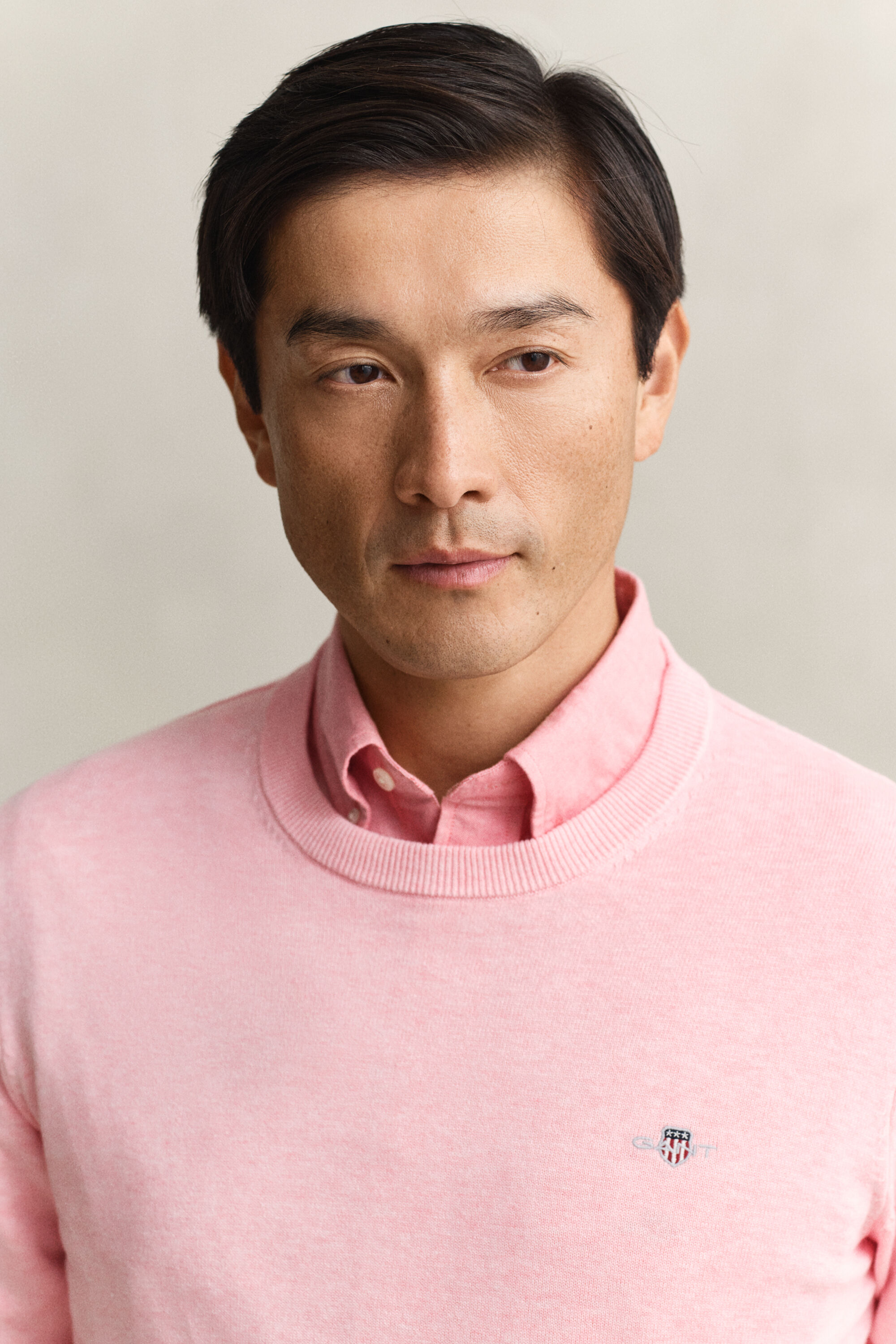 Puuvillaneulepusero, pyöreä pääntie