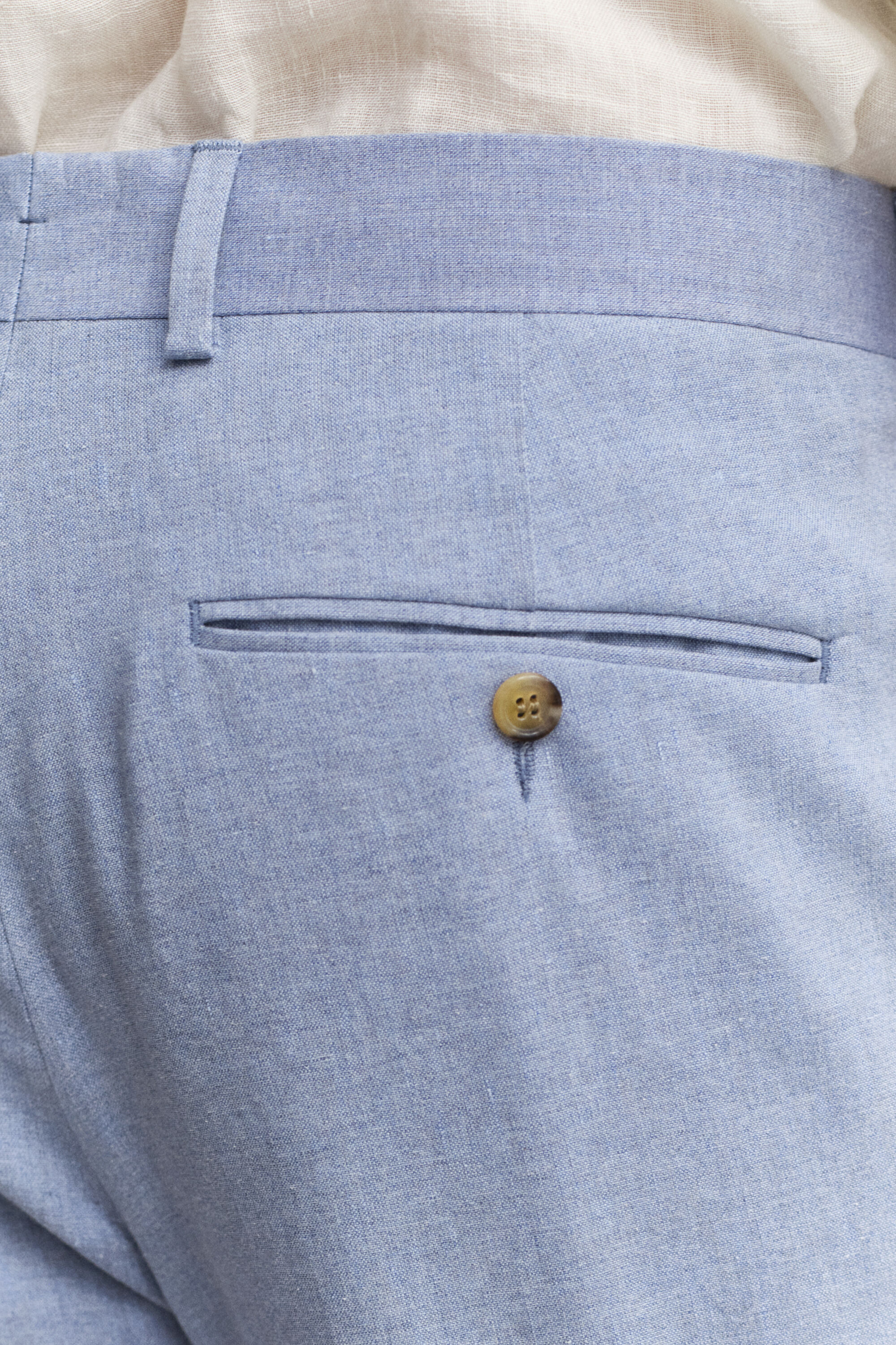 Juhlakäyttöön sopivat pellavasekoitehousut