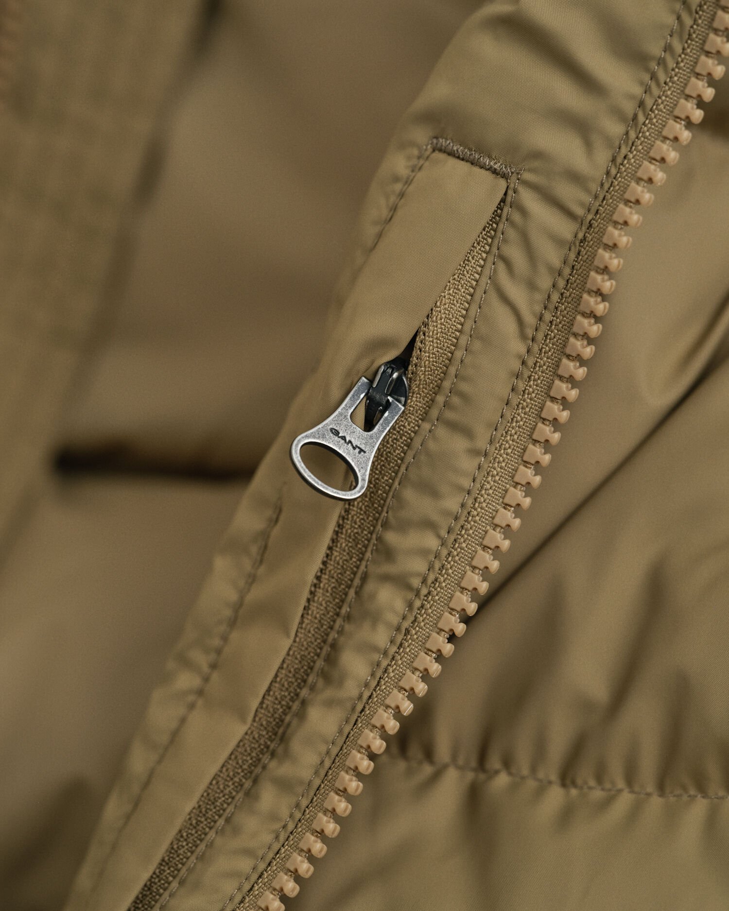 Active Cloud ‑liivi