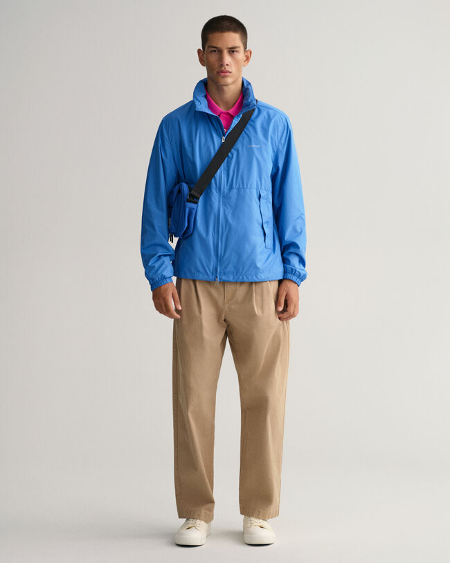 Kevyt Windshielder-kuoritakki