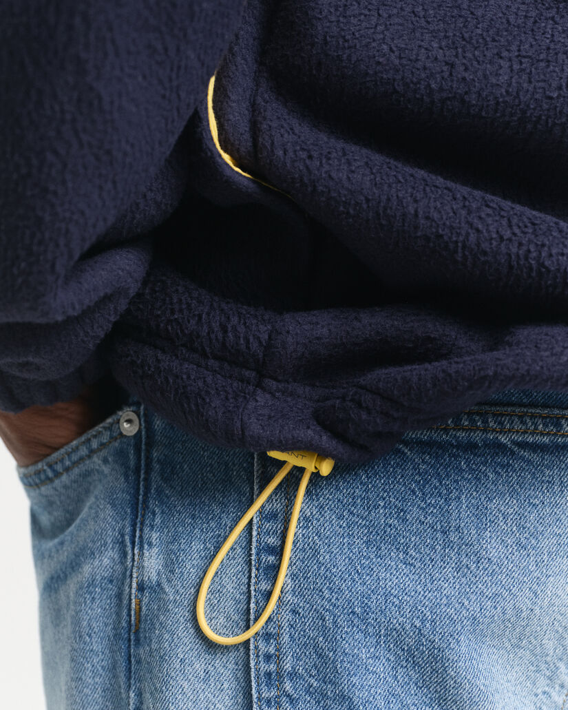 Monivärinen fleecepaita