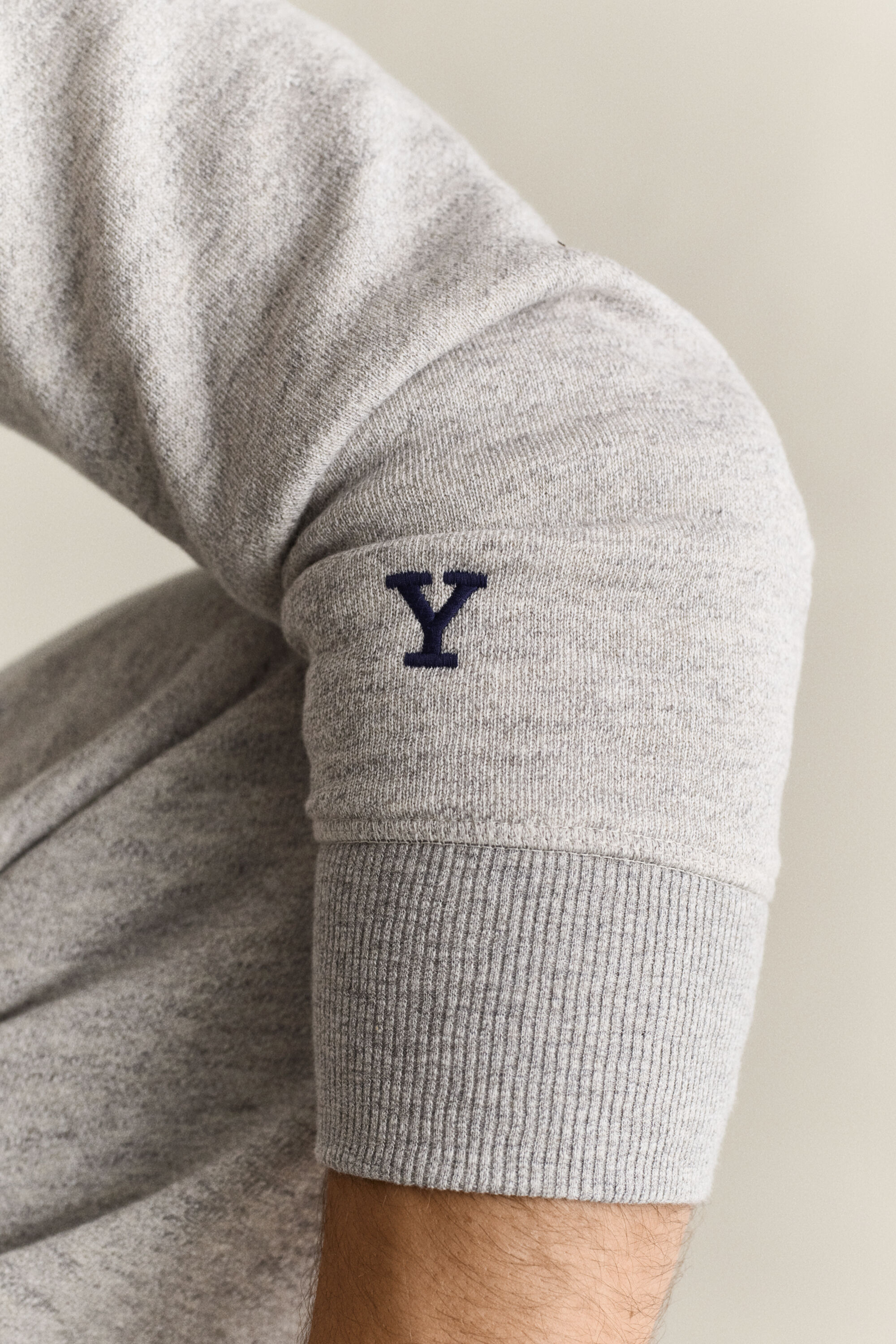 Gant x Yale-huppari