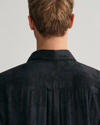 Relaxed fit ‑mitoitettu jacquard-kuvioitu kupro-viskoosipaita