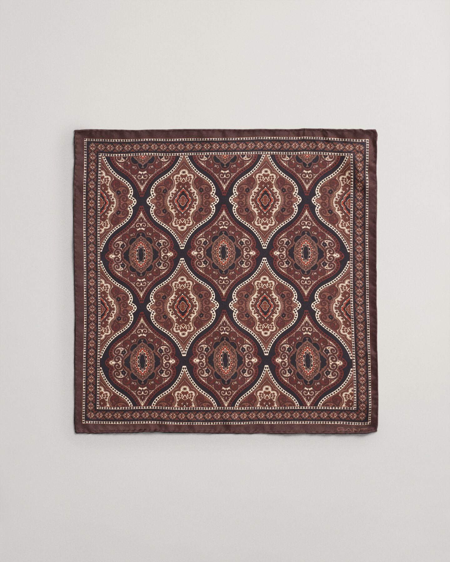 Paisley-kuvioitu taskuliina