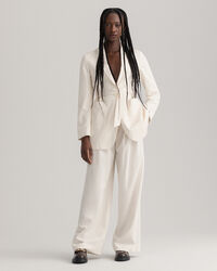 Liituraitableiseri vyöllä