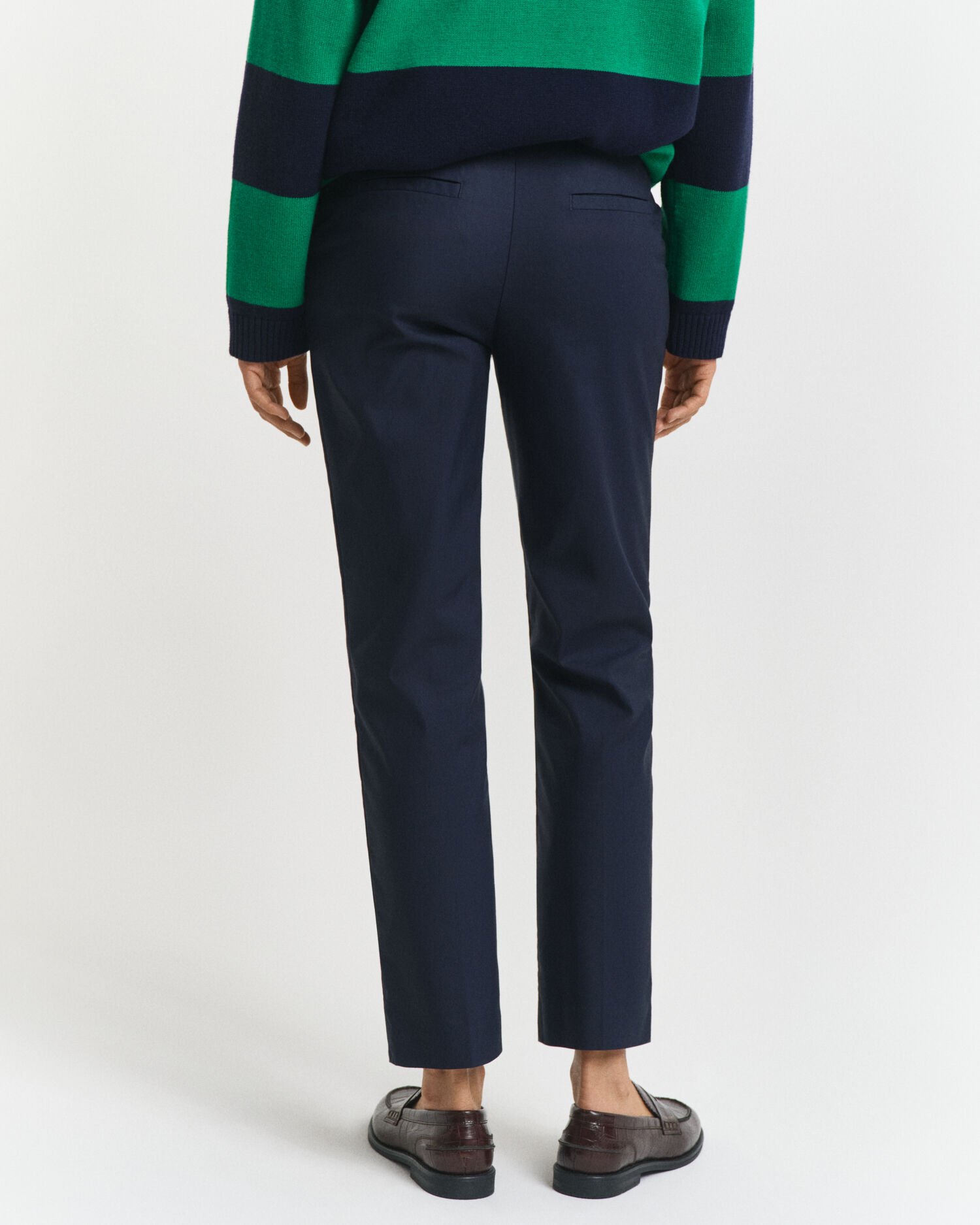 Slim fit ‑mitoitetut housut