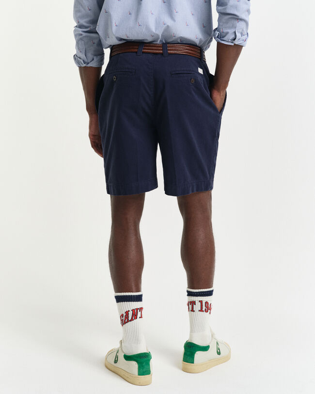 Relaxed fit ‑mitoitetut chinoshortsit puuvillatvilliä