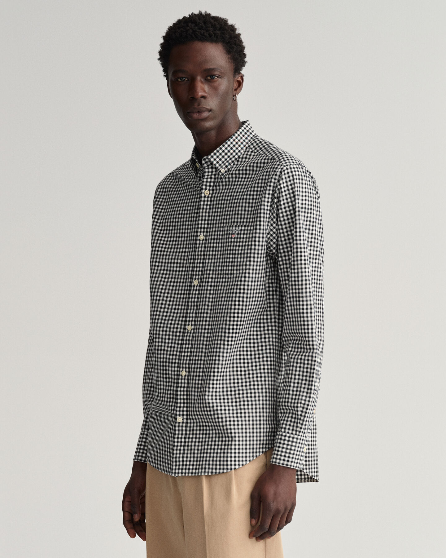 Regular&nbsp;fit ‑mitoitettu gingham-ruutuinen paita broadcloth-kankaasta