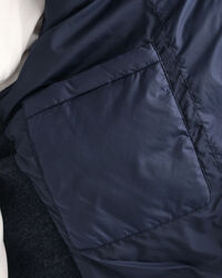 Kevyesti topattu Mixed Media -takki