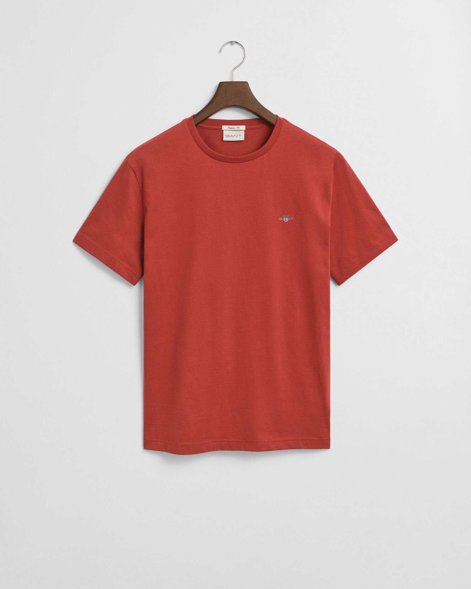 Regular fit ‑mitoitettu Shield-t‑paita