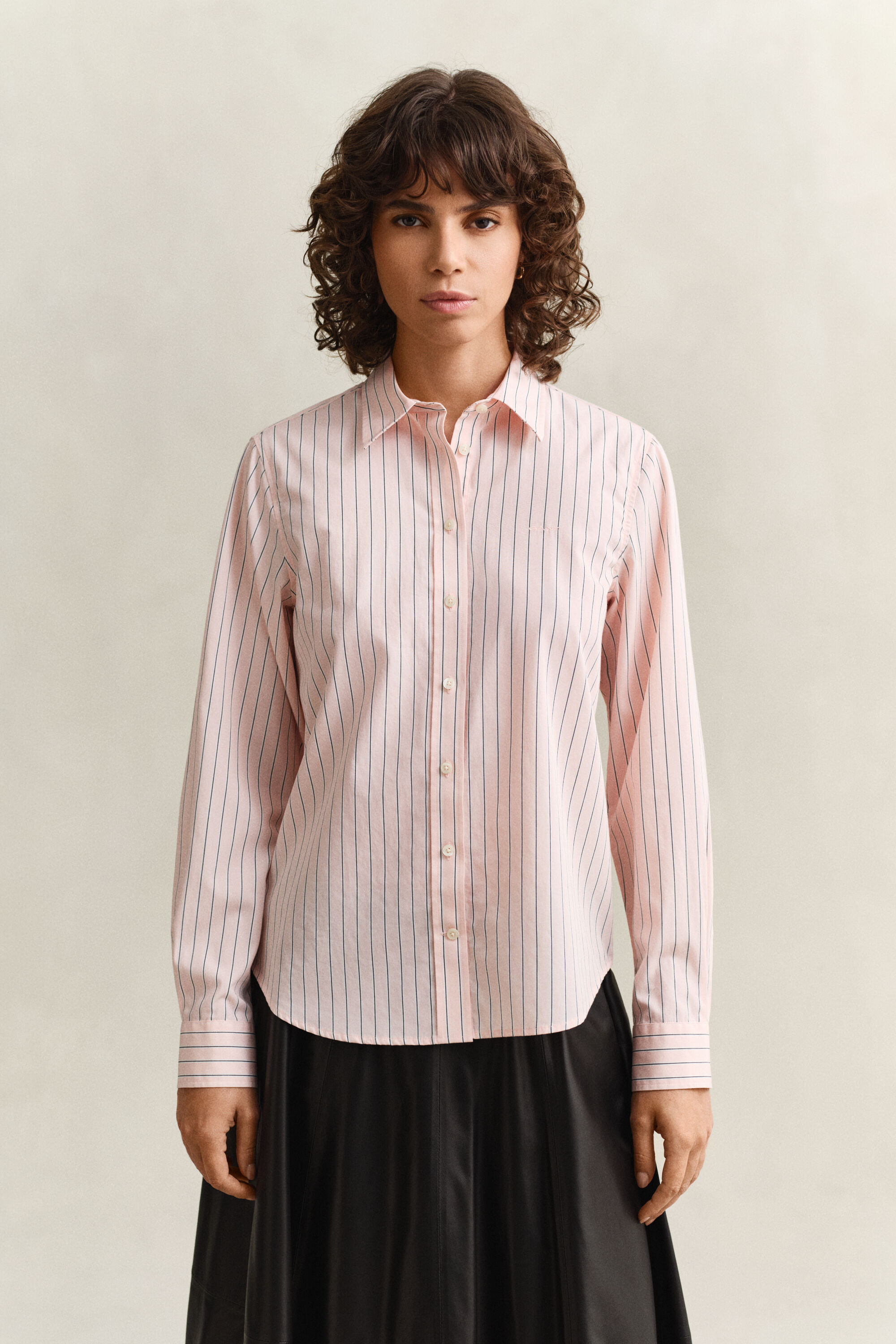 Regular fit ‑mitoitettu raidallinen Classic-popliinipaita