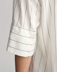 Relaxed&nbsp;fit ‑mitoitettu raidallinen lyhythihainen Luxury-oxford-paita