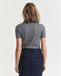 Kevyt lyhythihainen neulepusero, pyöreä pääntie