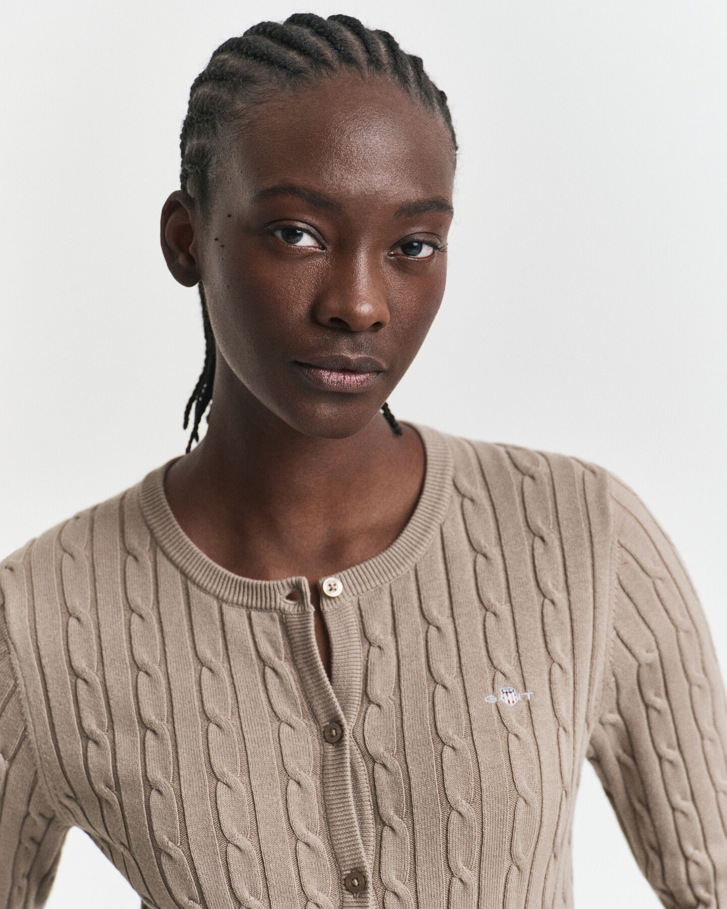 Joustopuuvillainen Shield-palmikkoneuletakki